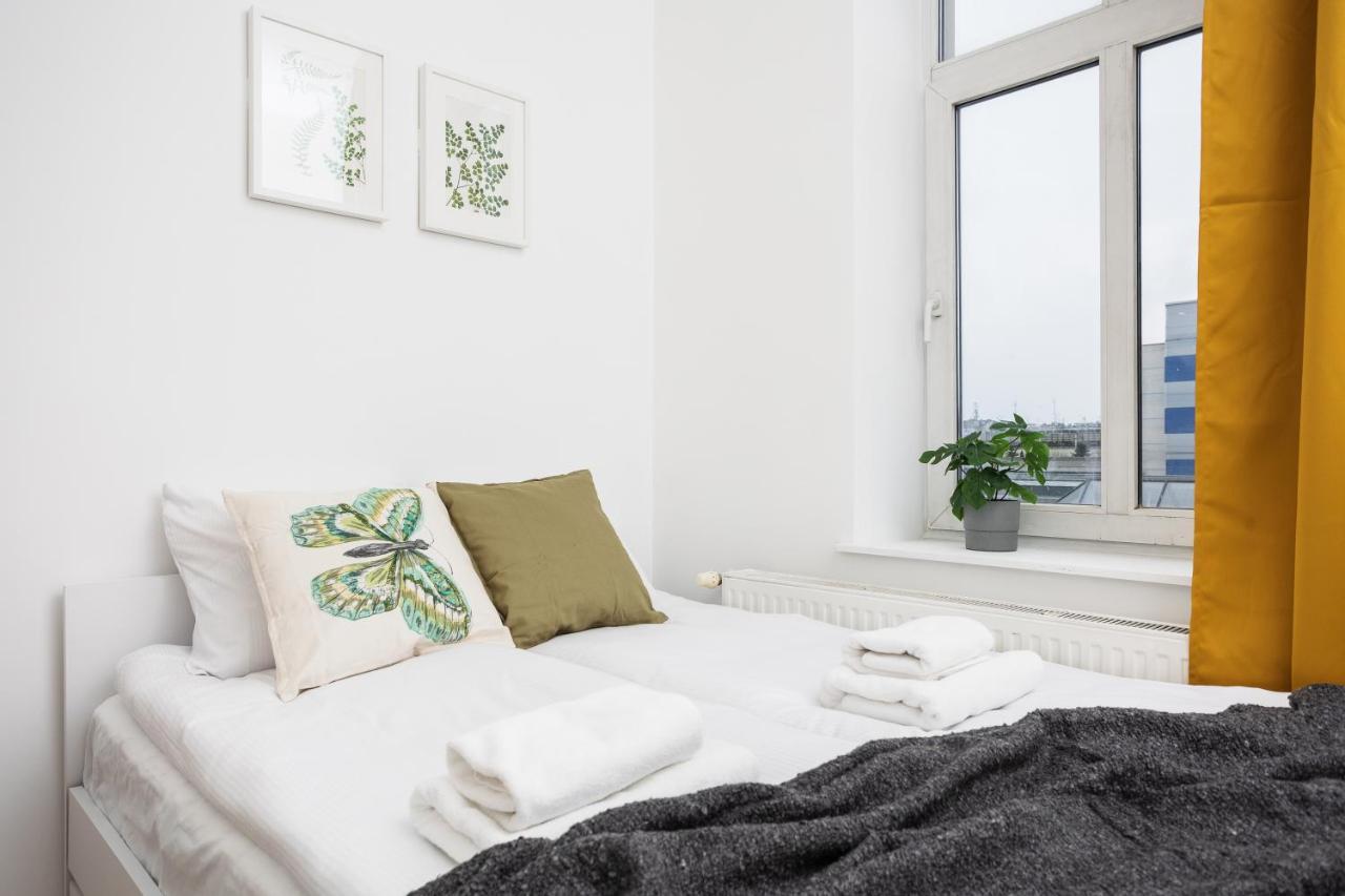 Bosacka Apartments X 1' Main Train & Bus Station - By Upstairs Krakow Luaran gambar